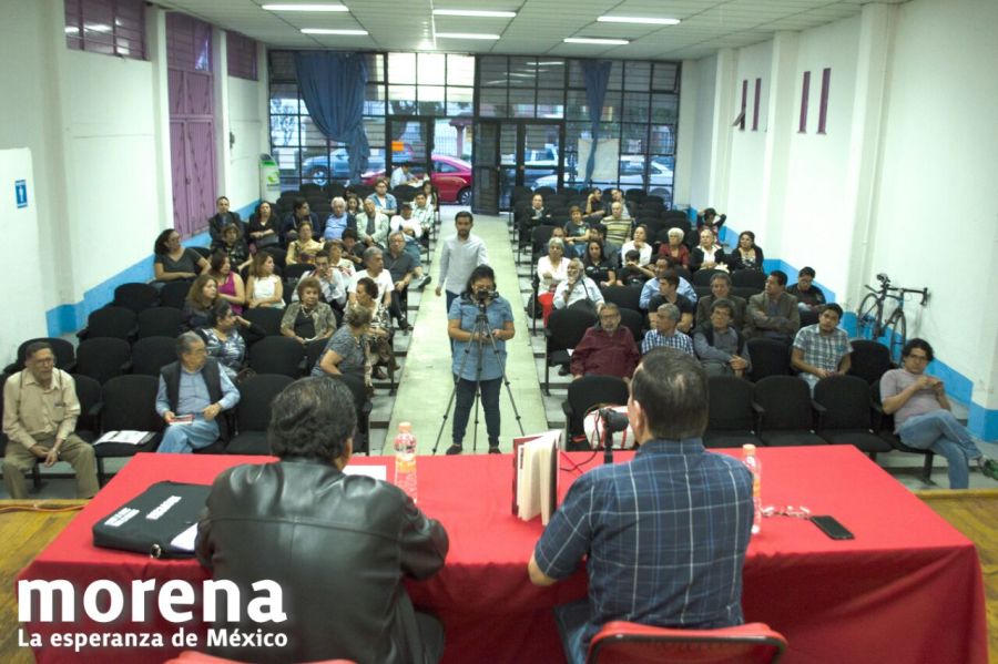 el-publico-del-auditorio-morelos-del-sur-de-la-ciudad-de-mexico-xochimilco-tlalpan-y-coyoacan
